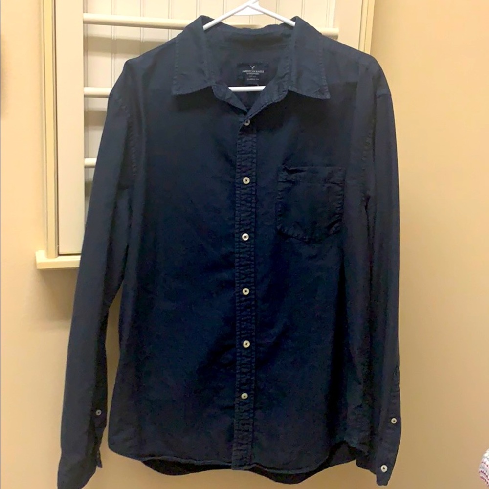 American Eagle shirt